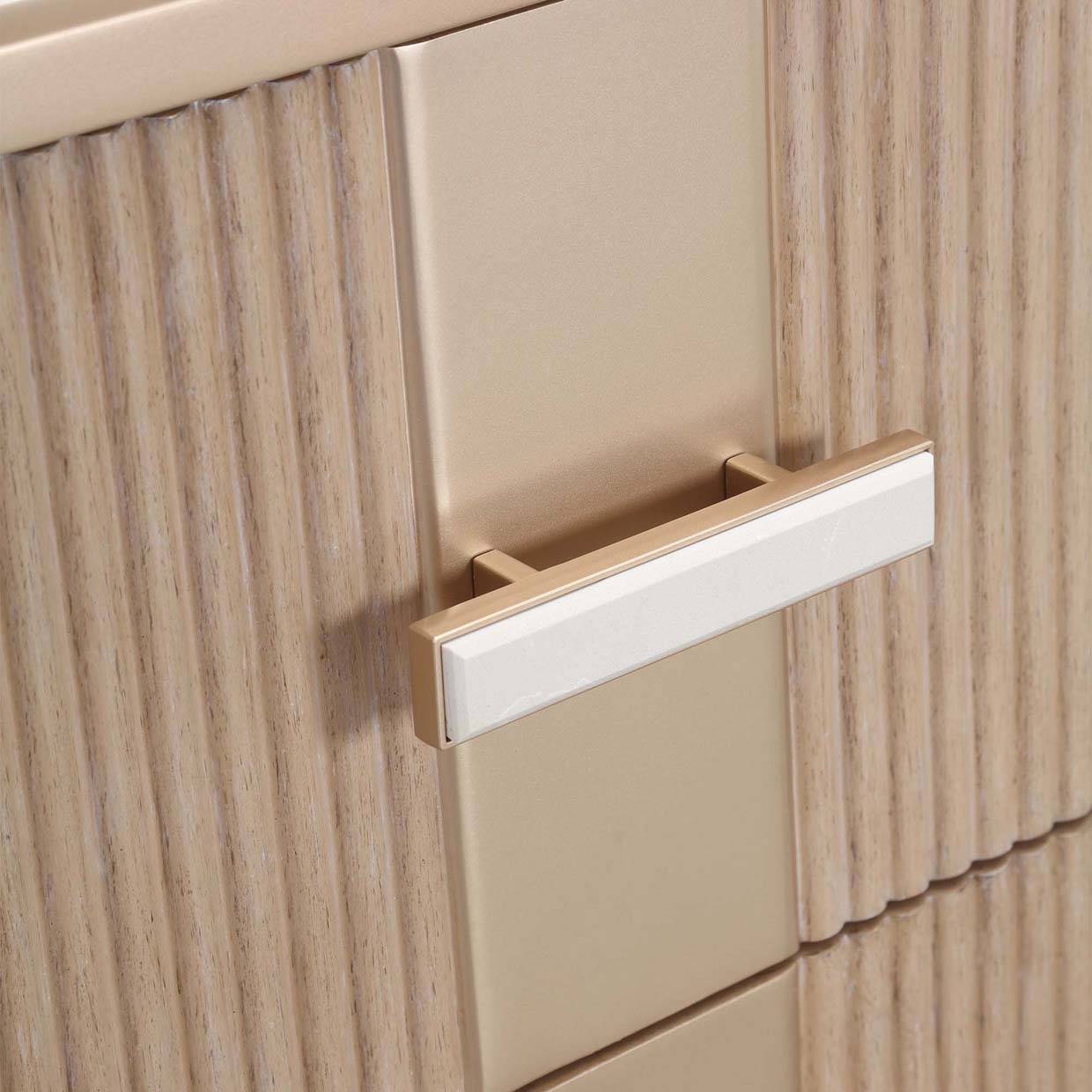 Buro West Caramel - Image 3